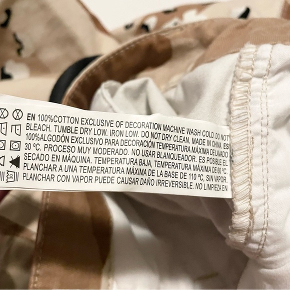 Forever 21 Womens Camo Pants Size 1X - Picture 11 of 16